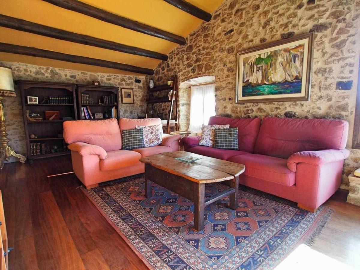 Masia With Pool And Beautiful Views Near * Girona